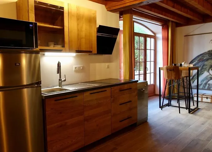 Pres Du Mans : Calme, Confort, Commerces A Proximite, Ideal Pour 2 Pers. - Fr-1-410-273 *