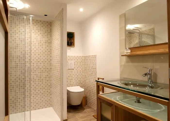 Pres Du Mans : Calme, Confort, Commerces A Proximite, Ideal Pour 2 Pers. - Fr-1-410-273 Semesterbostad