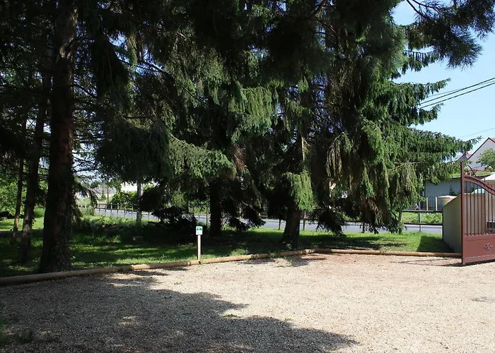 Pres Du Mans : Calme, Confort, Commerces A Proximite, Ideal Pour 2 Pers. - Fr-1-410-273 Semesterbostad